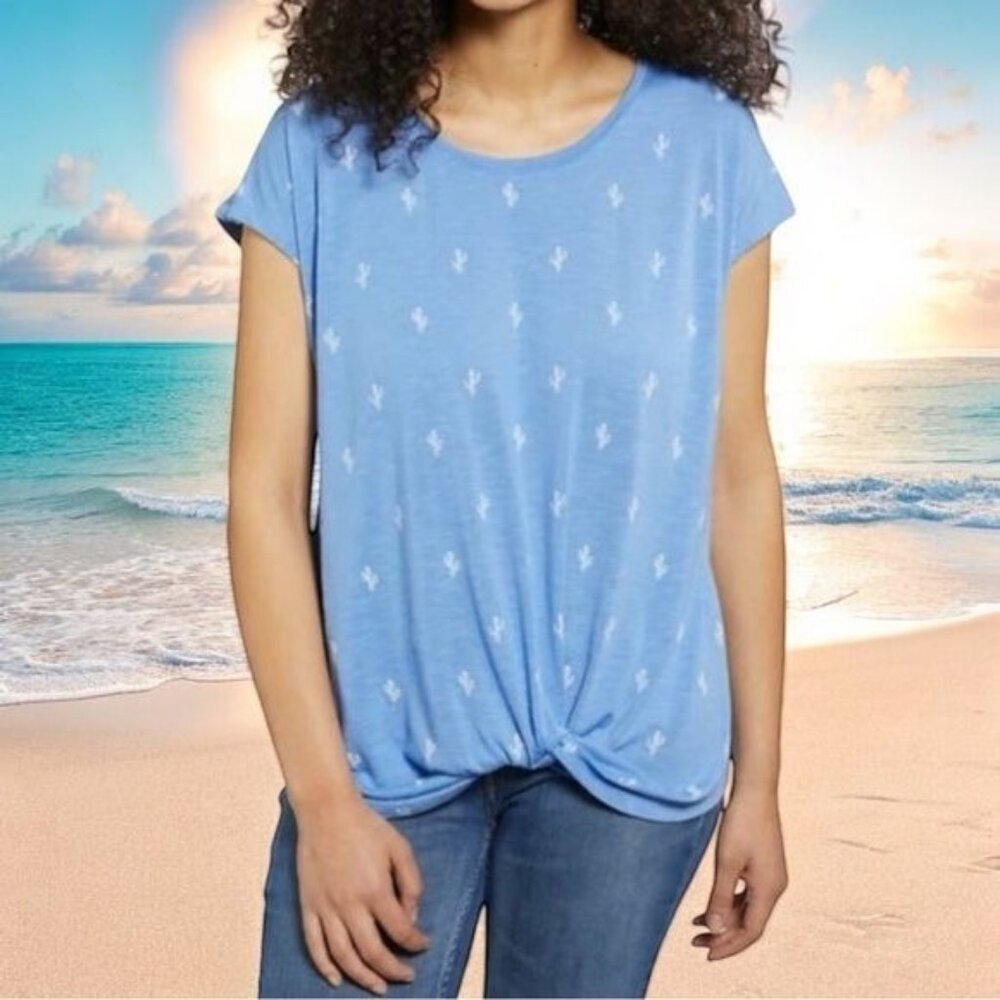 NEW Izod Blue and White Cacti Printed Tie Front Blouse Novelty Coastal Comfort L